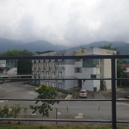 Unisuites Roomstay Kampar Luaran gambar